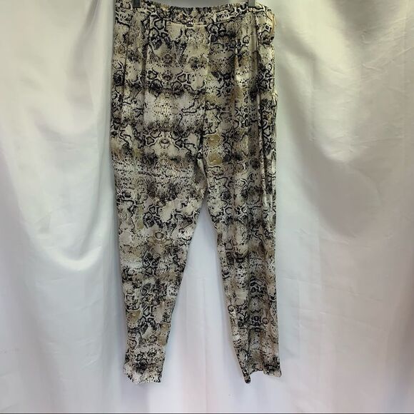 Calvin Klein new with tag black tan snake print tapered slacks pants size medium - Picture 4 of 13